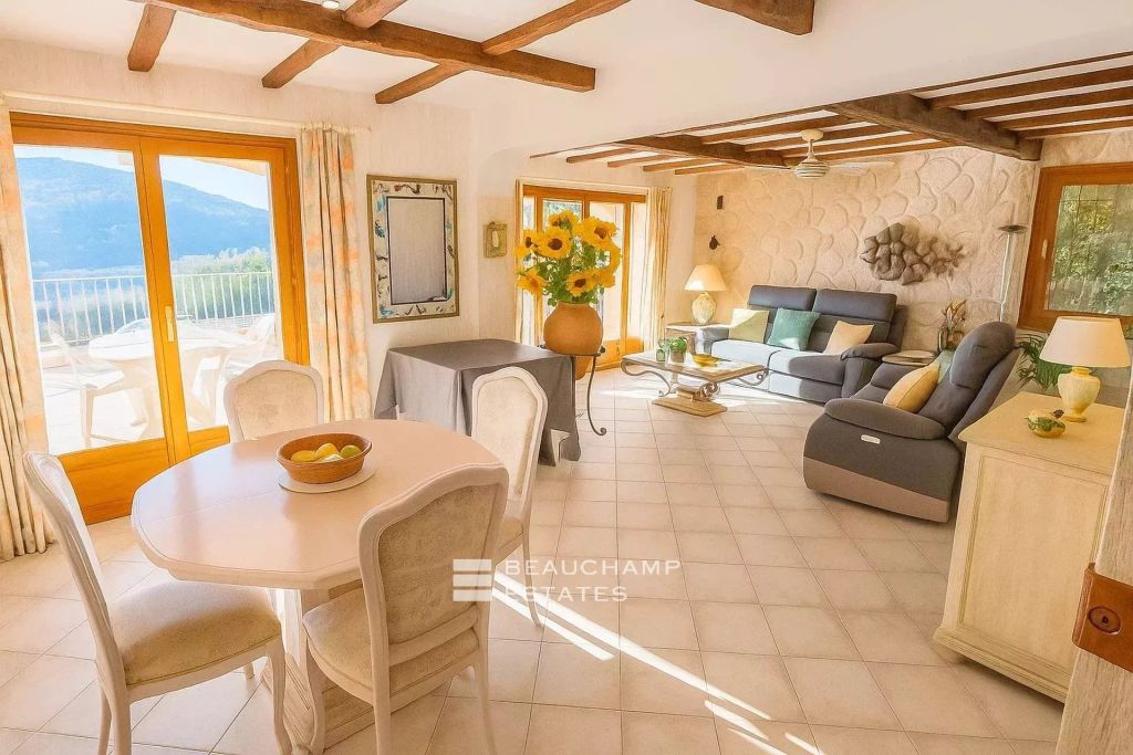 Provençal Villa with Panoramic Sea Views in Théoule-sur-Mer