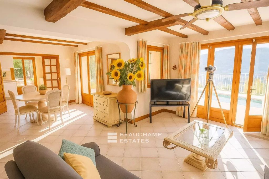 Provençal Villa with Panoramic Sea Views in Théoule-sur-Mer