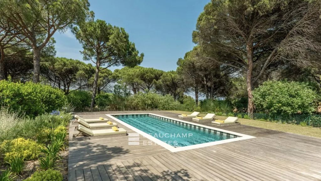 Renovated Provençal villa in Ramatuelle, just steps from the beaches of Pampelonne