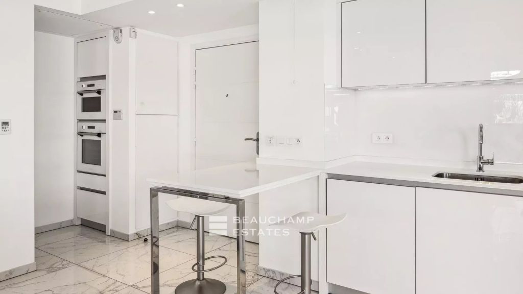 Rooftop apartment – Cannes Montfleury