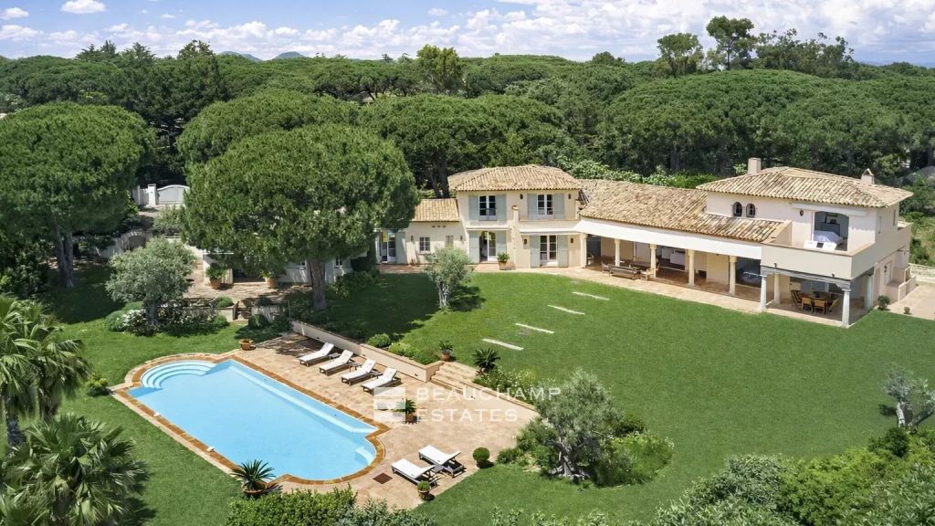 Saint-Tropez ,Les Parcs – Charming property a few minutes from St Tropez in a private domain