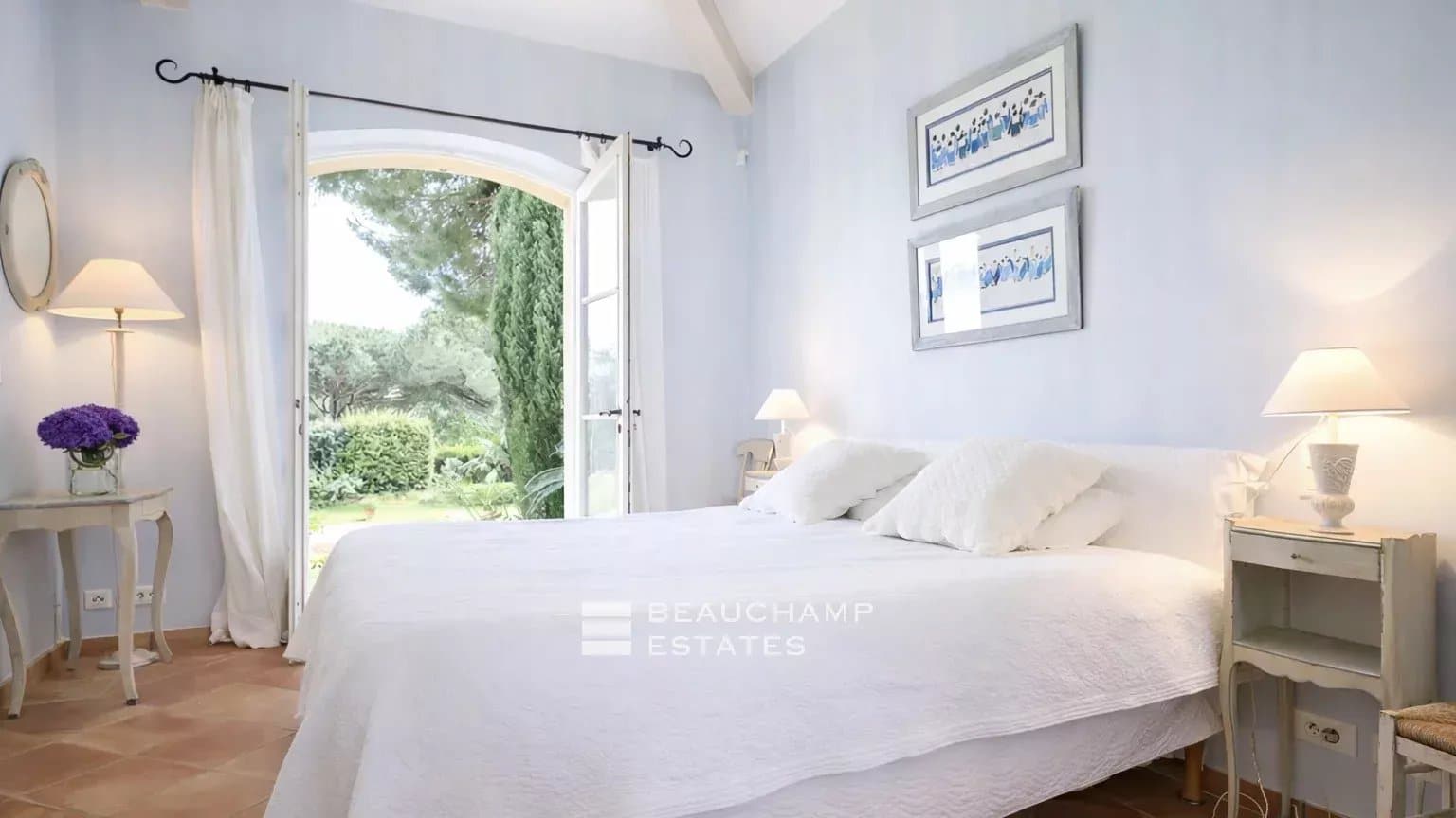 Saint-Tropez ,Les Parcs – Charming property a few minutes from St Tropez in a private domain Saint-Tropez ,Les Parcs – Charming property a few minutes from St Tropez in a private domain
