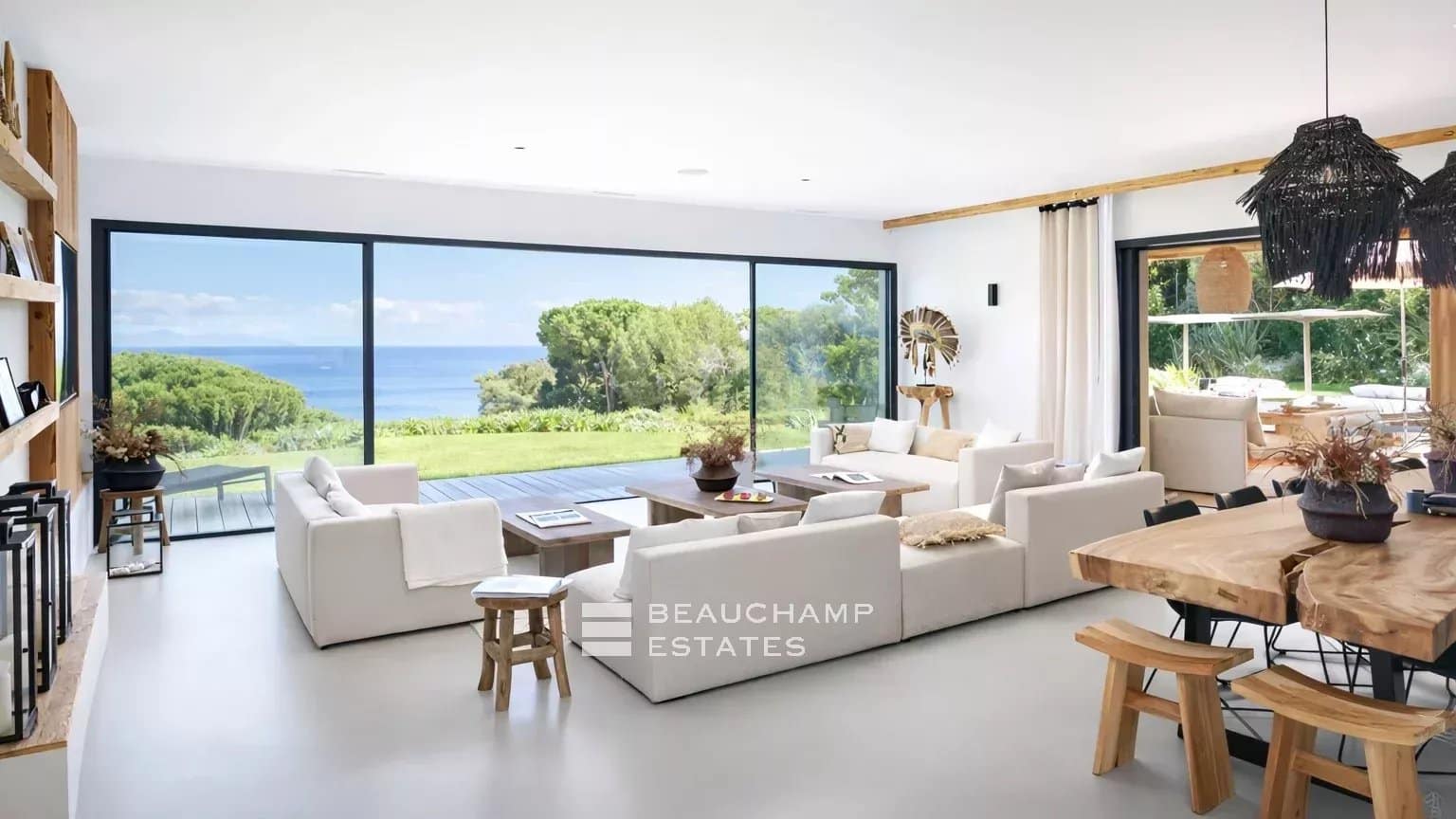 Saint-Tropez Les Parcs – Prestigious property with private access to the sea Saint-Tropez Les Parcs – Prestigious property with private access to the sea
