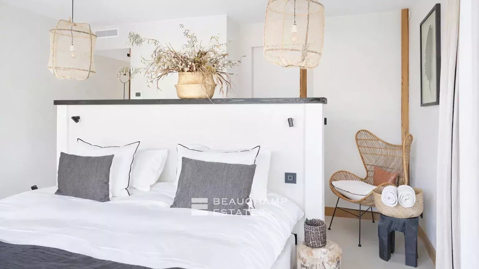 Saint-Tropez Les Parcs – Prestigious property with private access to the sea Saint-Tropez Les Parcs – Prestigious property with private access to the sea