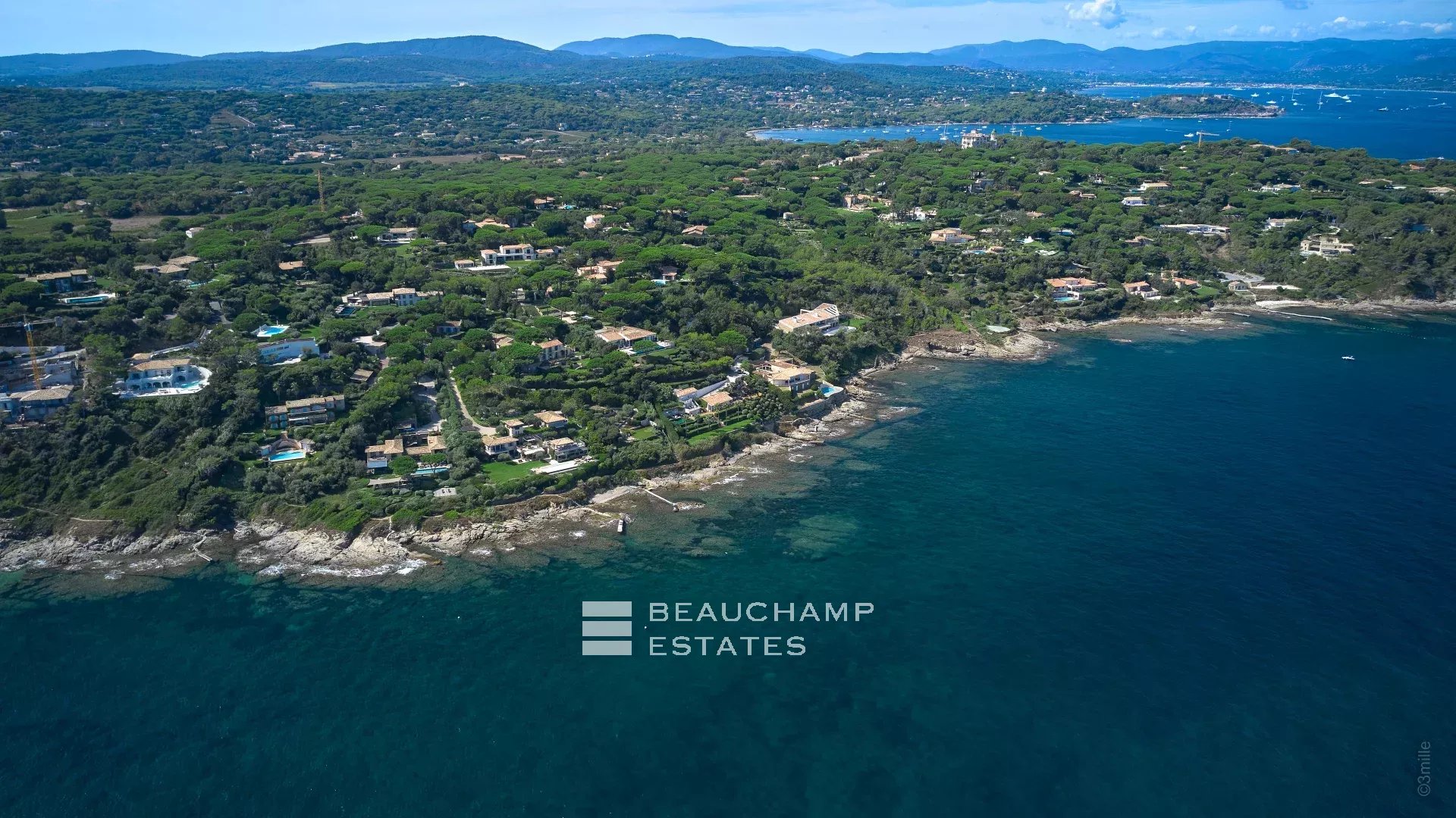 Saint-Tropez Les Parcs – Prestigious property with private access to the sea Saint-Tropez Les Parcs – Prestigious property with private access to the sea