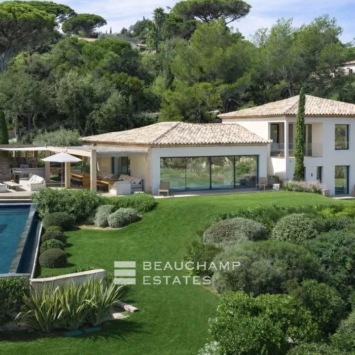 Saint-Tropez Les Parcs – Prestigious property with private access to the sea