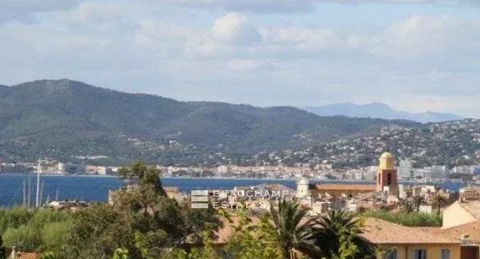 SAINT TROPEZ VILLA PROJECT IN THE CITY CENTER WITH LOVELY SEAVIEW