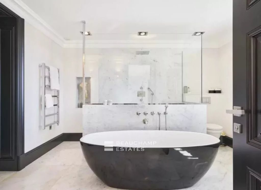 Sale Luxury Villa with Panoramic View, Cannes Californie