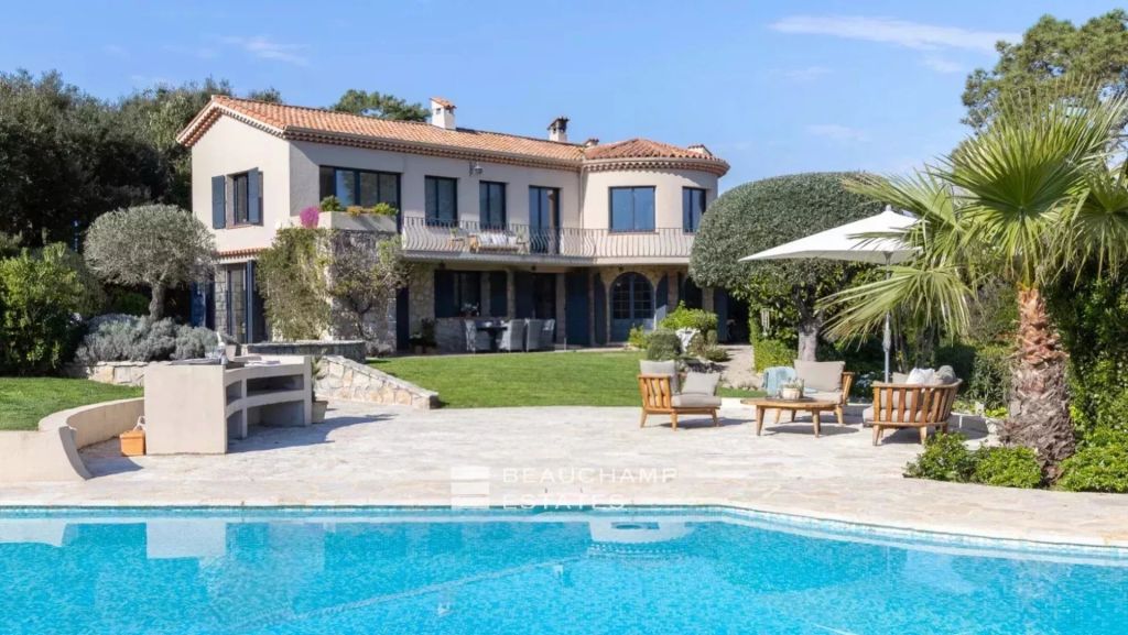 SEA VIEW PROPERTY – LA NAPOULE