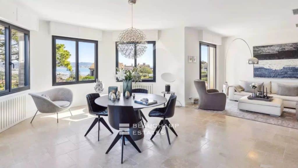 SEA VIEW PROPERTY – LA NAPOULE