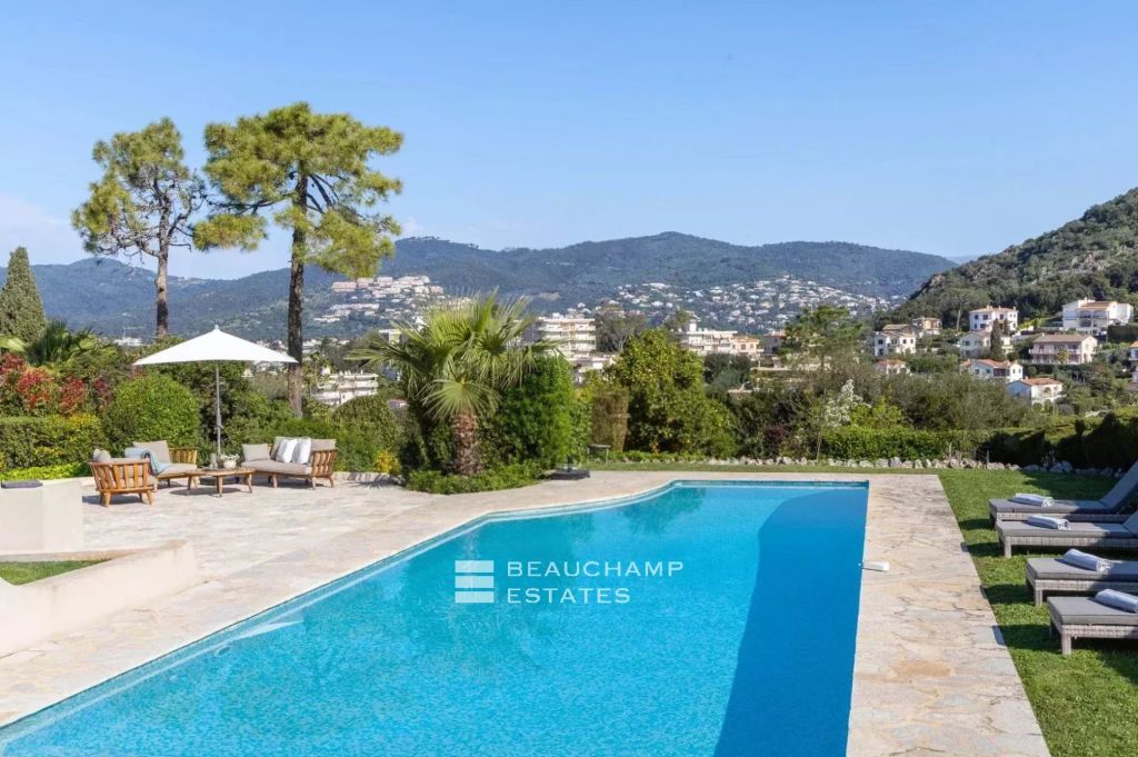 SEA VIEW PROPERTY – LA NAPOULE