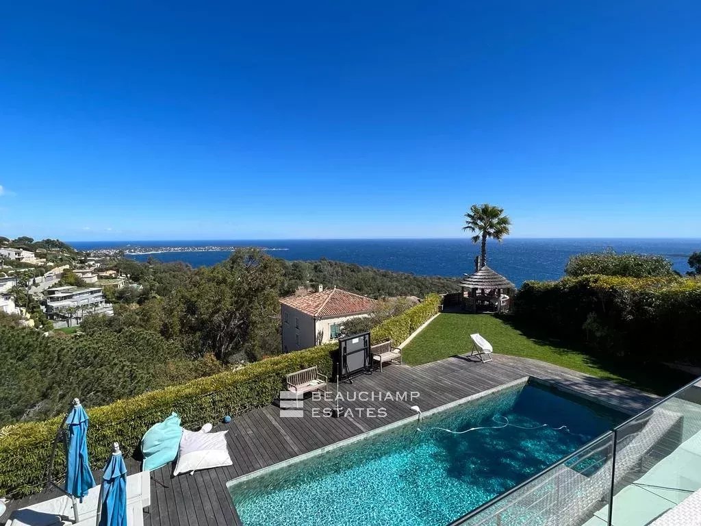 Sea View Villa in Cannes