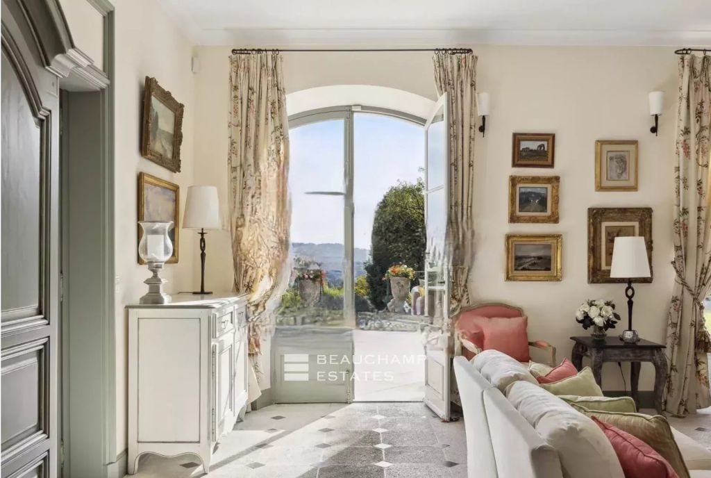 SOMPTUOUS BASTIDE AIXOISE