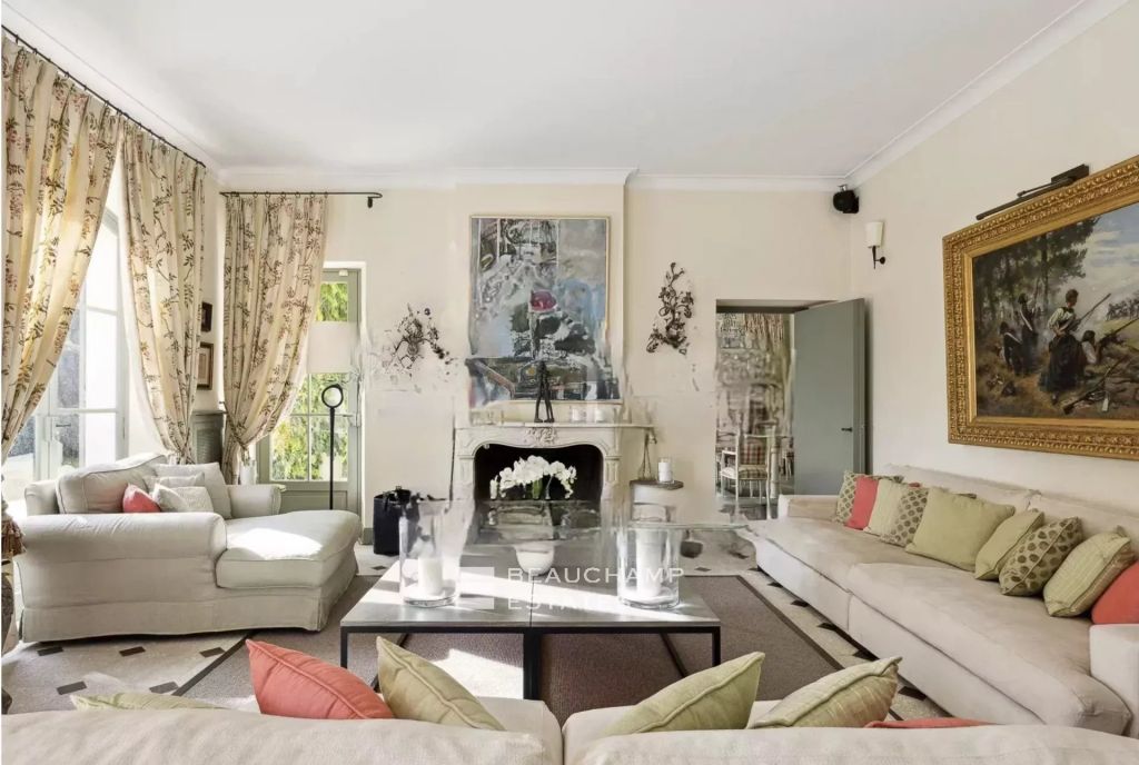 SOMPTUOUS BASTIDE AIXOISE