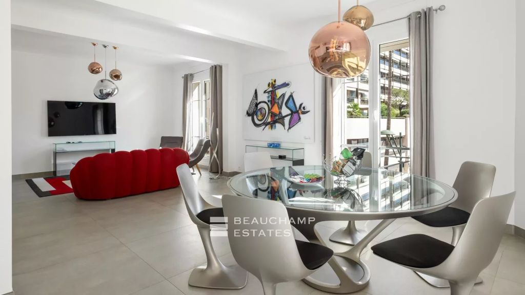 Spacious 4-bedroom en suite apartment – Rue d’Antibes