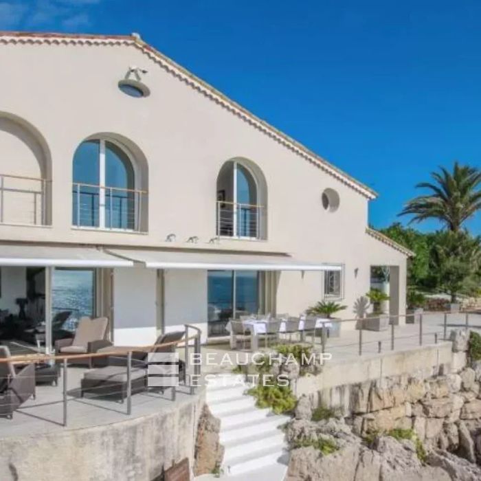 Magnifique propriété Roc d&rsquo;Azur, 5 pièces, Cap d&rsquo;Antibes