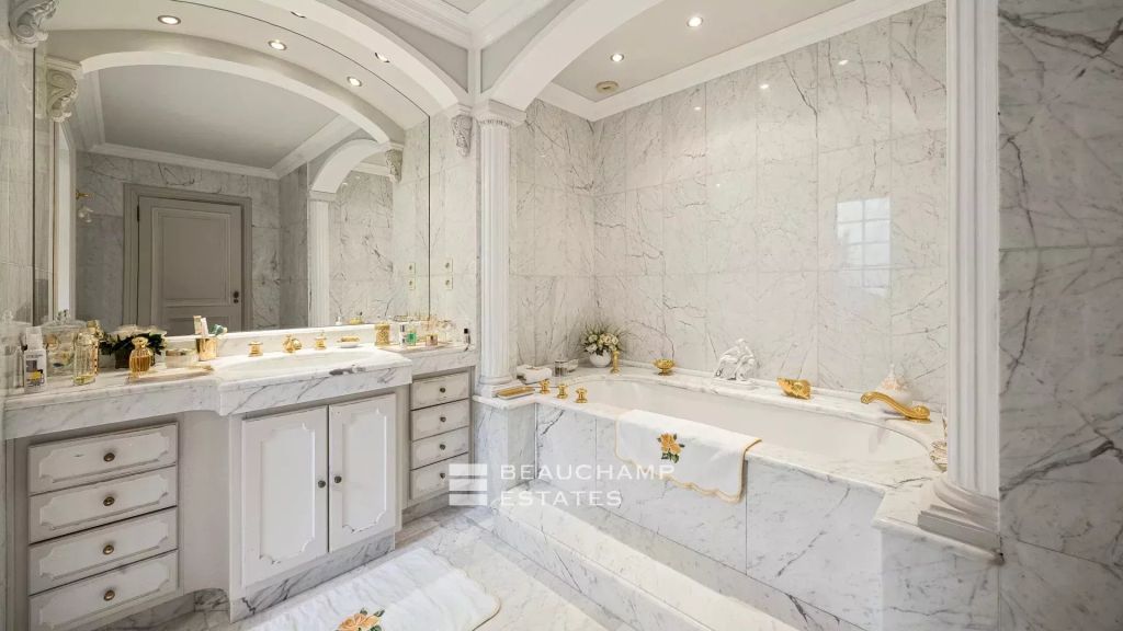 Stone Bastide – 10 Bedrooms – Auribeau-sur-Siagne