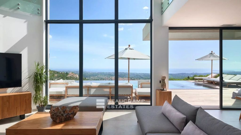Stunning Contemporary Villa in Vence, 5 Suites, Panoramic Sea View from Cap Ferrat to Estérel