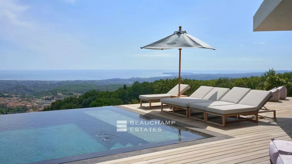 Stunning Contemporary Villa in Vence, 5 Suites, Panoramic Sea View from Cap Ferrat to Estérel