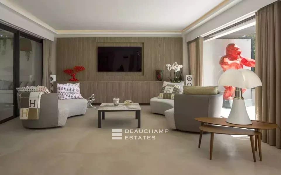 Stunning fully renovated property with sea view, grounds, pool, and tennis