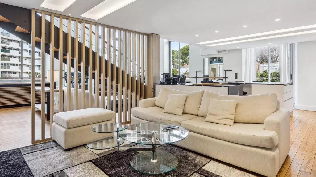 Stunning loft, 2 bedrooms, 2 bathrooms – Cannes city center