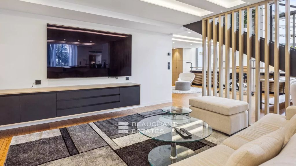 Stunning loft, 2 bedrooms, 2 bathrooms – Cannes city center