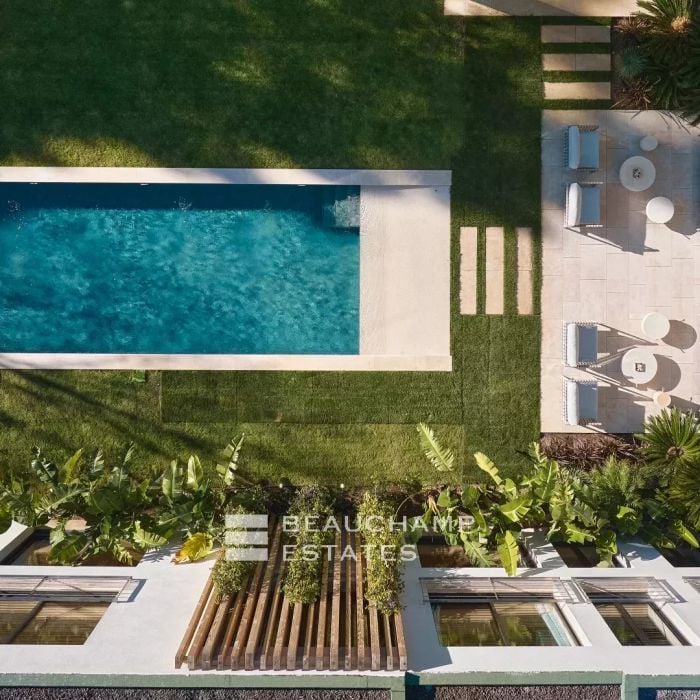 Magnifique Propriété Contemporaine dans un domaine securisé