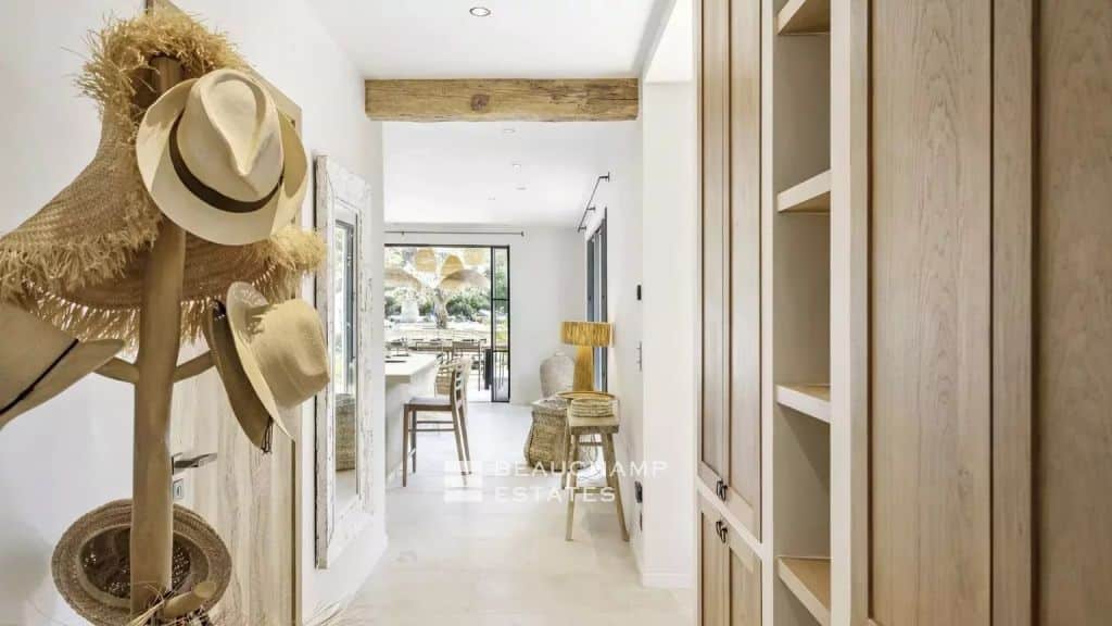 Stunning newly built villa with renovated Provençal charm in Ramatuelle