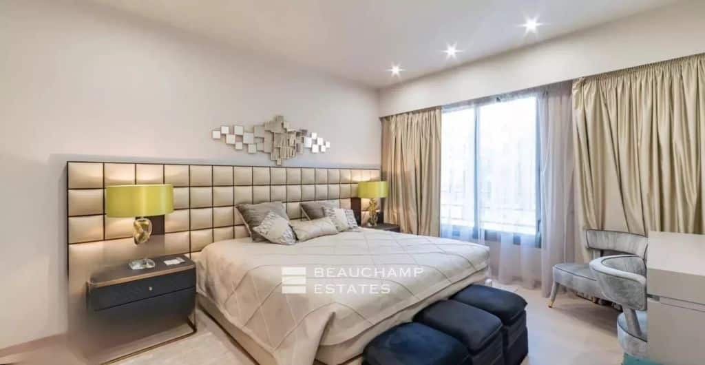 Stunning penthouse in new prestigious residence