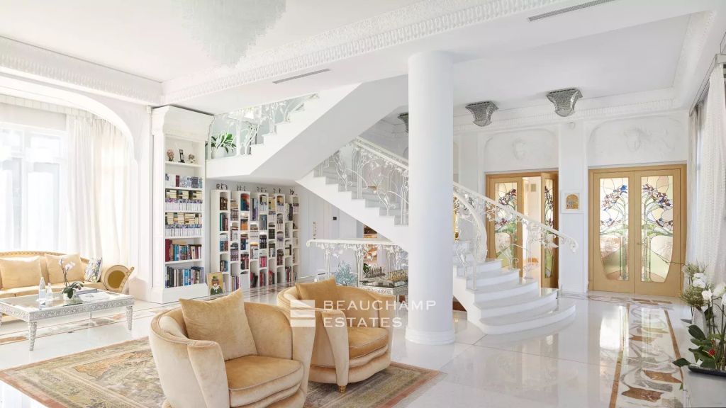 Sumptuous property composed of 3 villas