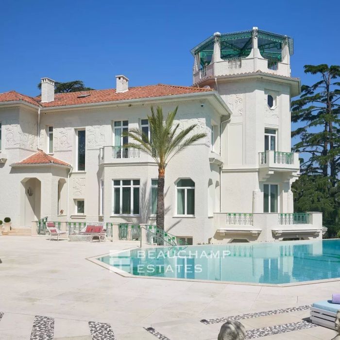 Sumptuous property composed of 3 villas