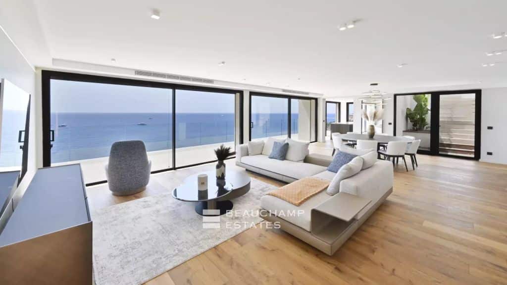 Sumptuous Roof terracce Sea View