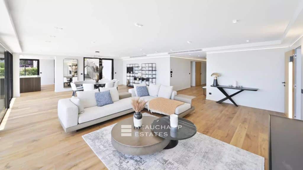 Sumptuous Roof terracce Sea View