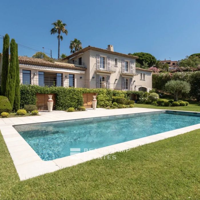 Super Cannes, Modern Provençale Property with seaview