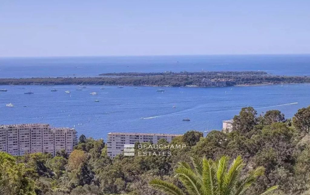 SUPER-CANNES, VILLA WITH PANORAMIC SEA VIEW