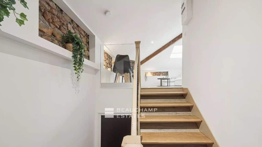 Superb new 2-bedroom  – Cannes center