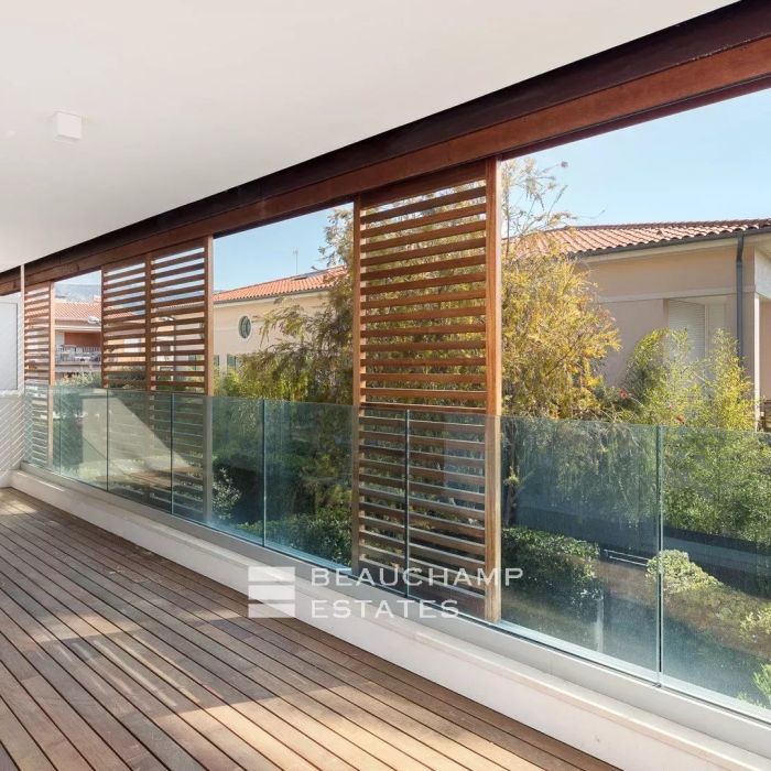 Three Room Apartment with terrace in Saint Jean Cap Ferrat