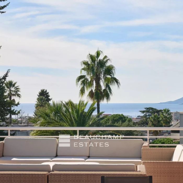 Dernier étage vue mer – Appartement toit terrasse