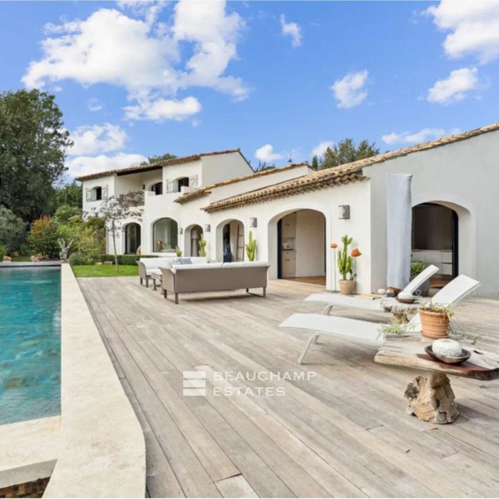 Valbonne – 4 chambres – à pied du village