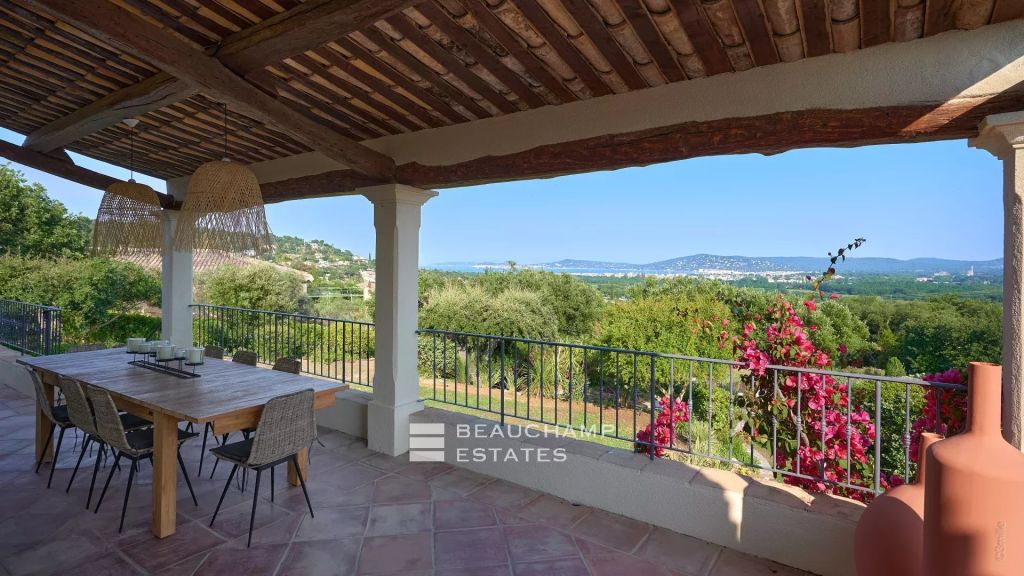 Very beautiful villa with open view and sea view for rent near saint-tropez