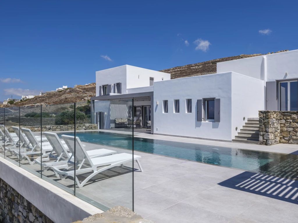 Villa Amare III | The epitome of beachside luxury  living.