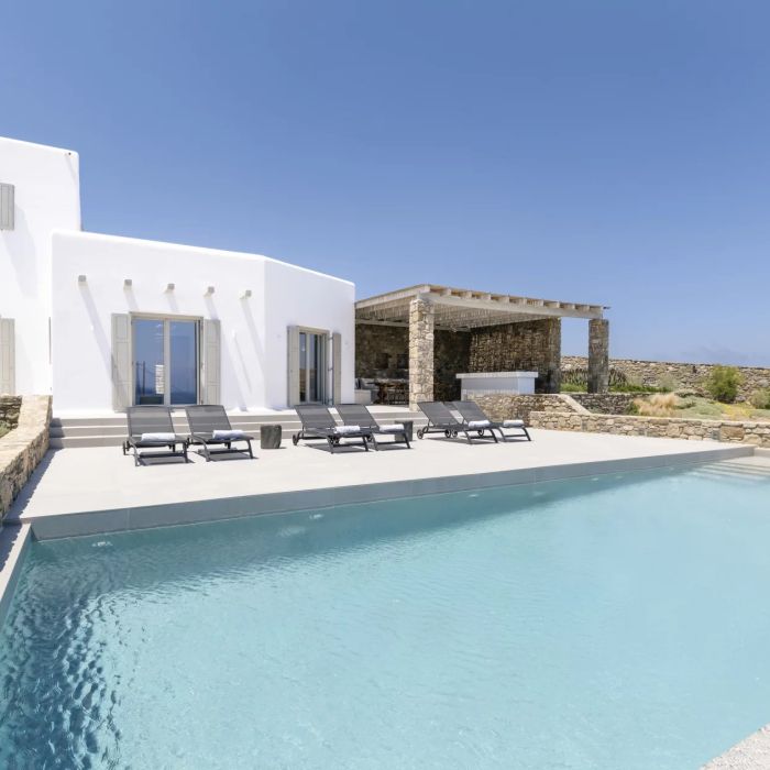 Villa Astir | A Cycladic villa located in Kalafatis area