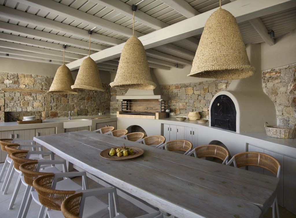 Villa Blue Waves | A big villa located near Kalo Livadi & Kalafatis beach