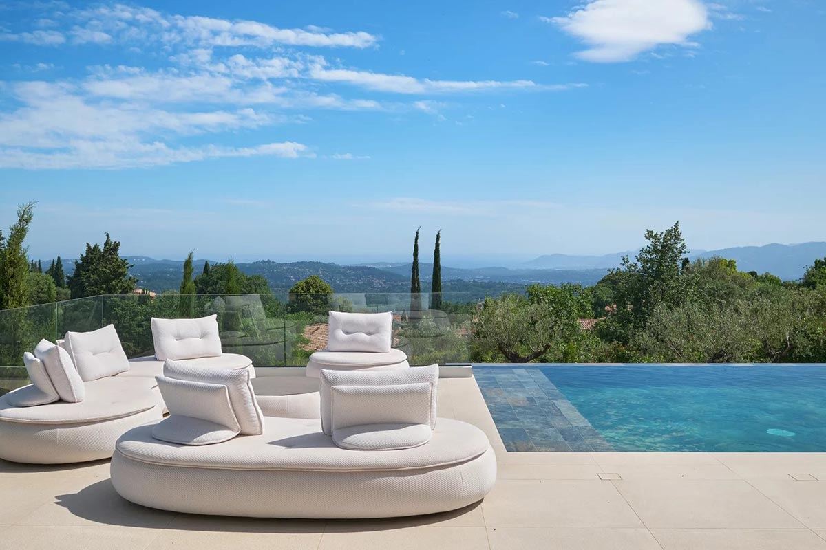 contemporary villa châteauneuf grasse | Beauchamp Estates