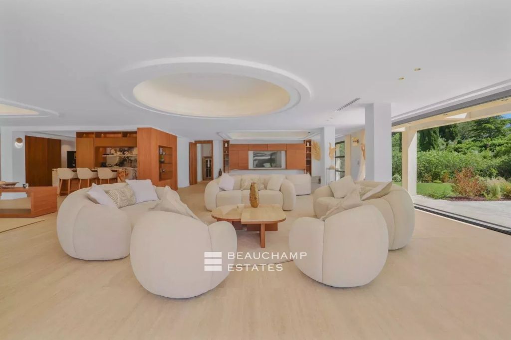 Villa d’architecte dans un cadre privé