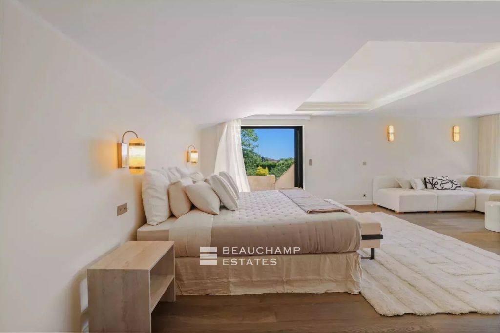 Villa d’architecte dans un cadre privé