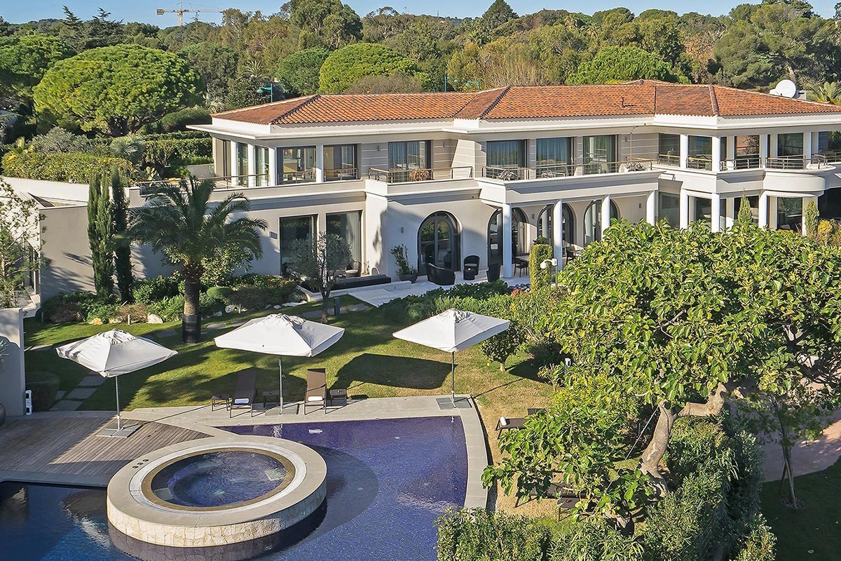 exeptional villa saint jean cap ferrat | Beauchamp Estates
