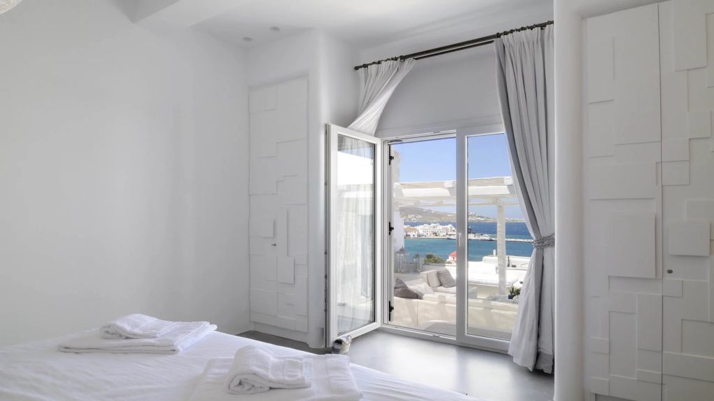 Villa Gina | A Hidden Gem in the heart of Mykonos Town