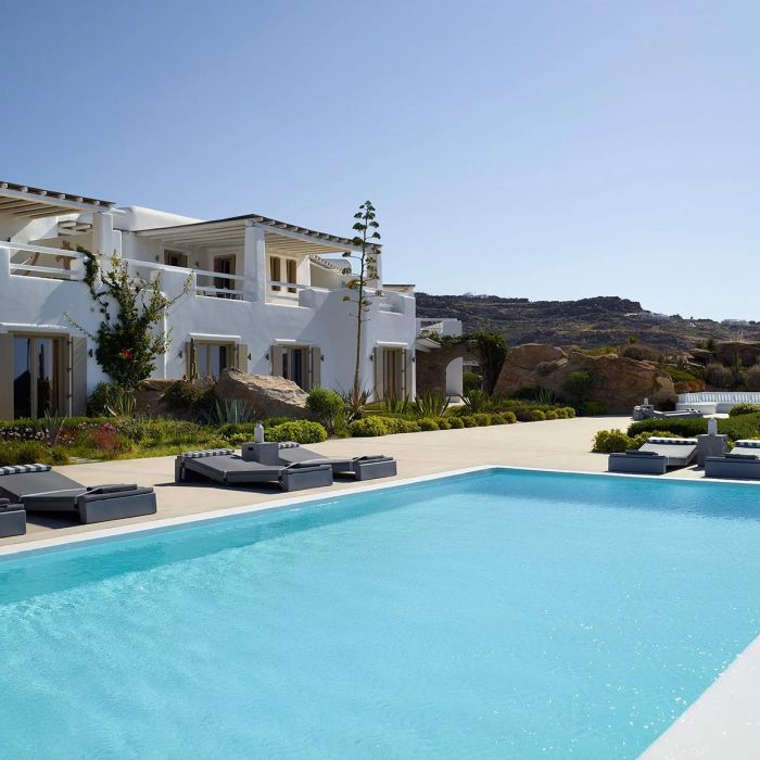 Villa Grande P | A charming villa overlooking the sea