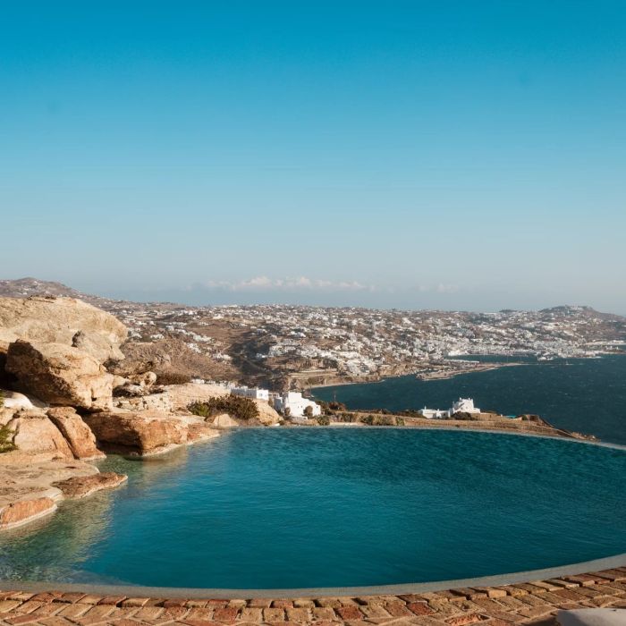 Villa Ilaria | A cosy family villa overlooking Mykonos town